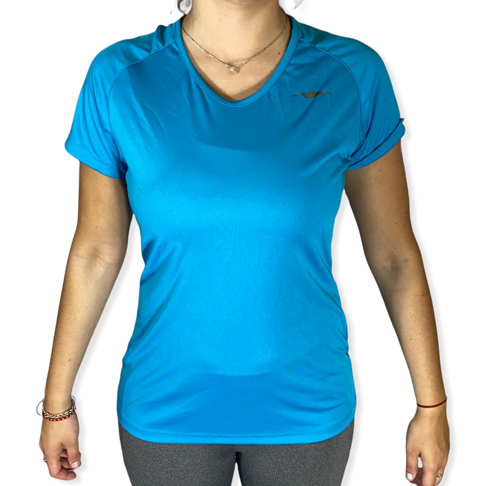 REMERA V AERO