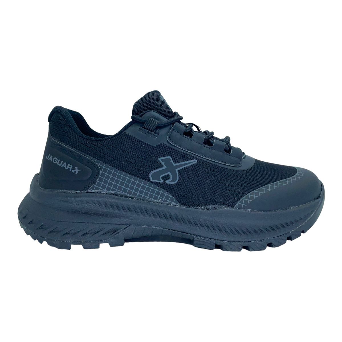 TREKKING BLACK