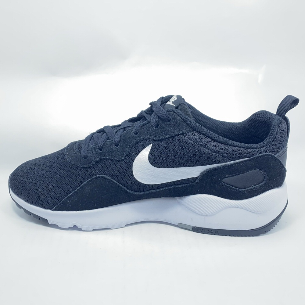LD WMNS RUNNER BLACK/WHITE/18